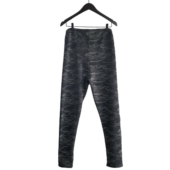 Just Cozy Fur Lined Camo Stretchy Sweatpants - Picture 2 of 5